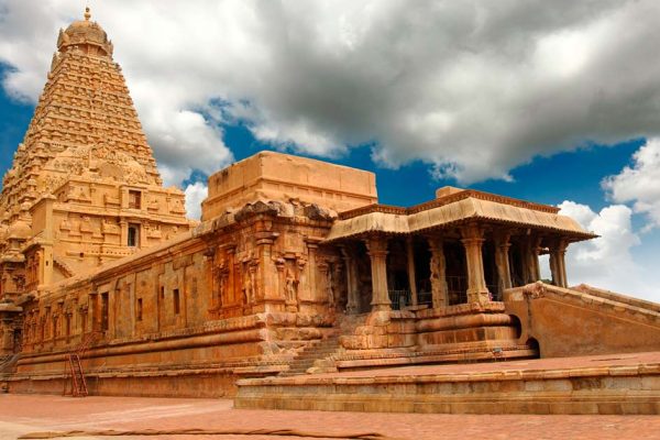 Brihadeeswarar Temple