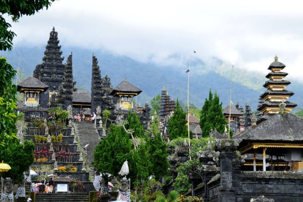 Majestic-Besakih-Temple-Bali-Spiritual-Heart-Feature-Image