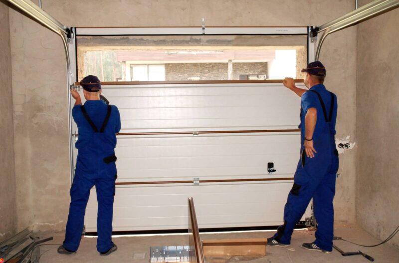 contractors-garage-door-repair-800x527