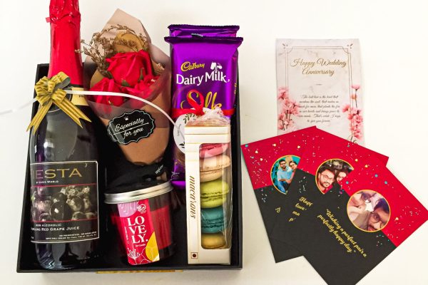 Send Anniversary Gifts Online