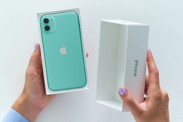 Best offers Refurbished iPhone Offers in Dubai This Year