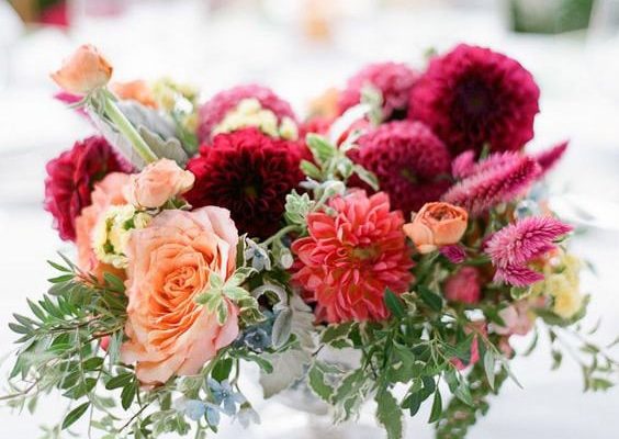 How to Make a Wildflower Centerpiece in 10 Minutes