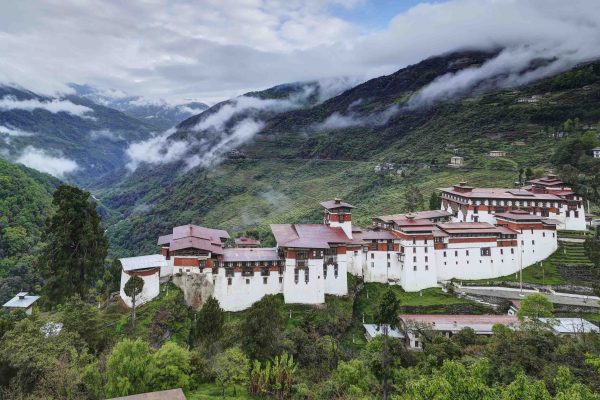 The-beautiful-dzong-of-Trongsa-Bhuatan-1