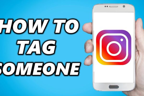 how to tag people in Instagram Story